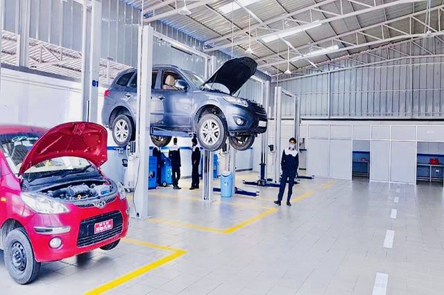 Hyundai Service Center, Malepatan